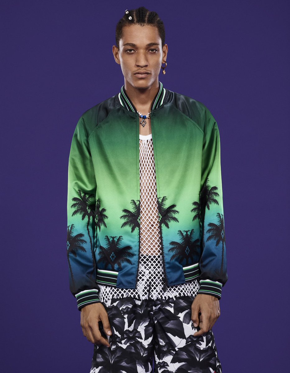 Spring Summer 18 Lookbook
Creative Direction: Marcelo Burlon 
Photo: Emilio Tini
Styling: Ilaria Norsa
Hair: Gianluigi Gargaro
Make up: Cristiana Ceccarelli
Model: Peter Finn
marceloburlon.eu