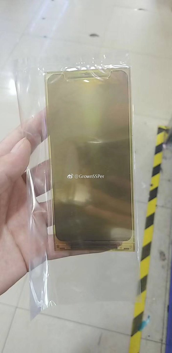 LILIENING's tweet photo. how does this seem like apple se2 screen😘😘😘 #Apple #AppleSE #AppleSE2 #SE #se2 https://t.co/qRDSg9VLoI