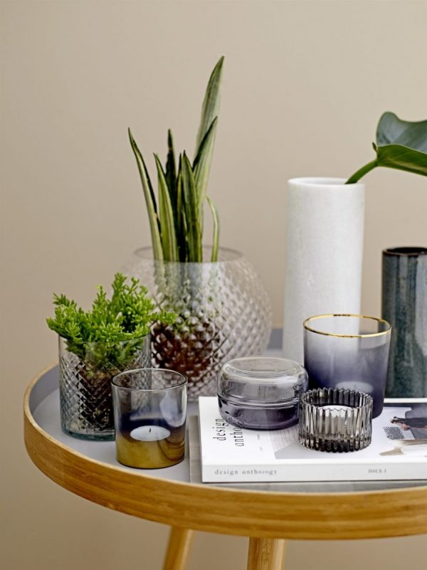 RF_Int's tweet photo. The perfect side table to display your plants, candles and other treasures, styled here by @Bloomingville 🌿 The white and cappuccino coffee table is made from bamboo and comes in a set of 2 ♡ For a closer look, it can be found under the table section on our site! https://t.co/RW7I5evtfn