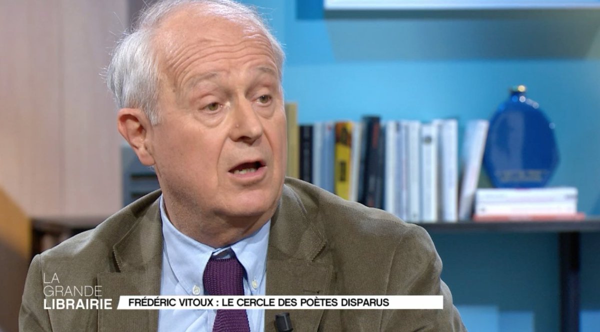 GrandeLibrairie's tweet photo. L'Armand-Béhic (des Messageries Maritimes)
File quatorze noeuds sur l'Océan Indien... 
Le soleil se couche en des confitures de crimes, 
Dans cette mer plate comme avec la main.
C'est avec ce poème que Frédéric Vitoux découvre l'œuvre d'Henry J.-M. Levet à l'âge de 16 ans. #LGLf5 https://t.co/dS2UKjeIeh