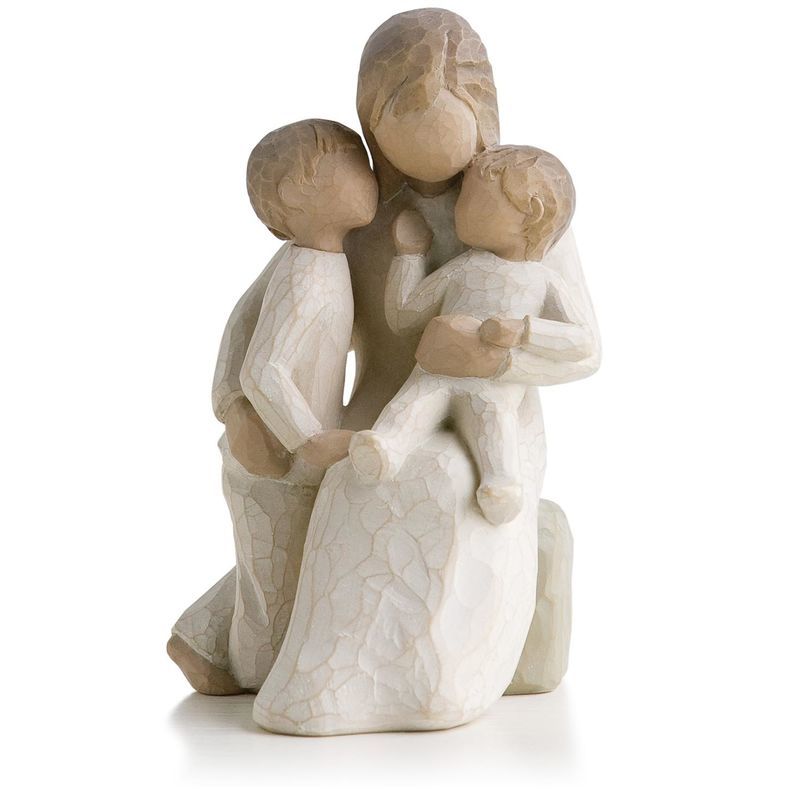 JsHallmarkOK's tweet photo. So many specials going on right now at J's Hallmark for Mother's Day! Plus gifts for the graduate. See it all here: https://t.co/gRBrricvWV https://t.co/JzebtqoNZF