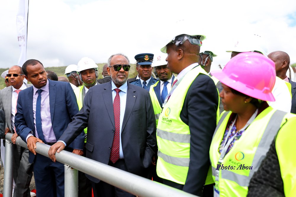 Ismail Omar Guelleh on Twitter: "Avec le soutien de géants ...