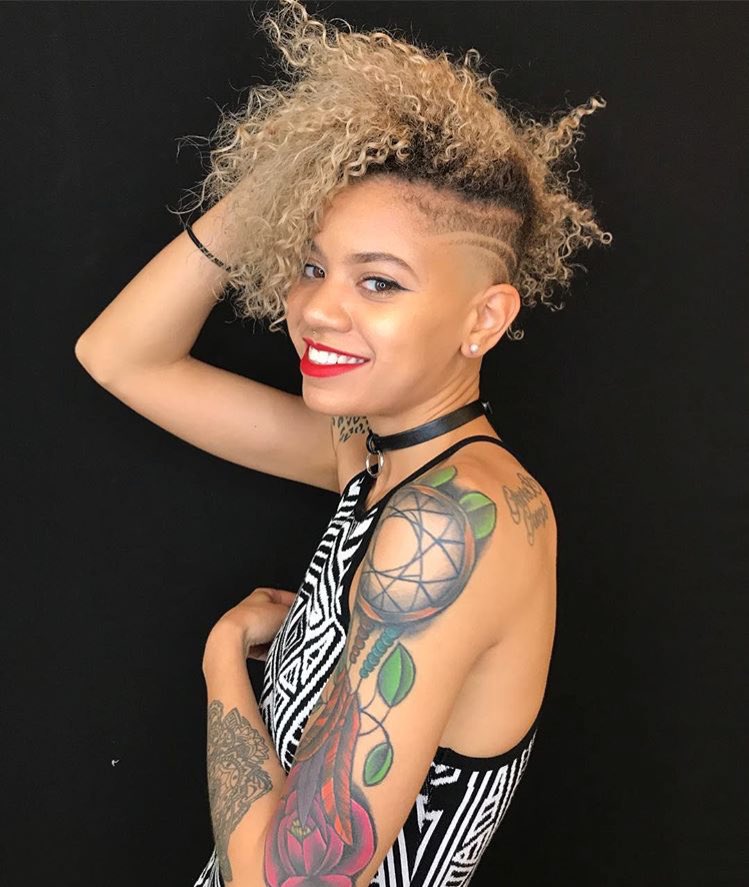 AmbersReign's tweet photo. i been a lil cute lately 🌹 https://t.co/GIynj7ItC2