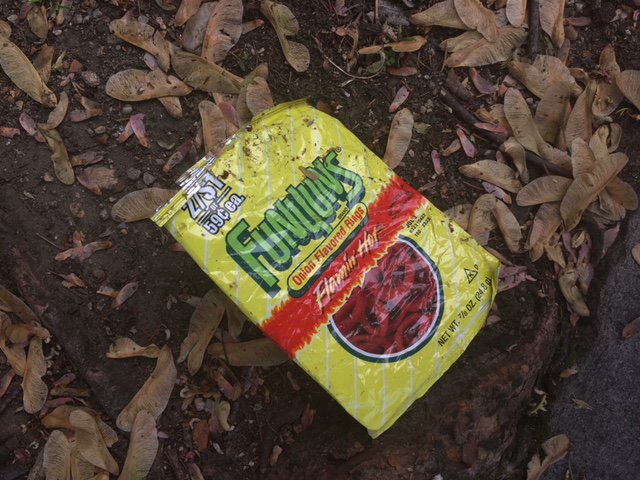 pwheeler40's tweet photo. Hey @Fritolay @Welchs @CocaCola it took me 5 minutes and a walk around the block in Baltimore to find and clean up your plastic pollution. Please stop the #PlasticInvasion in my community. #BreakFreeFromPlastic #MarchForTheOcean https://t.co/UpOSGbbfOY