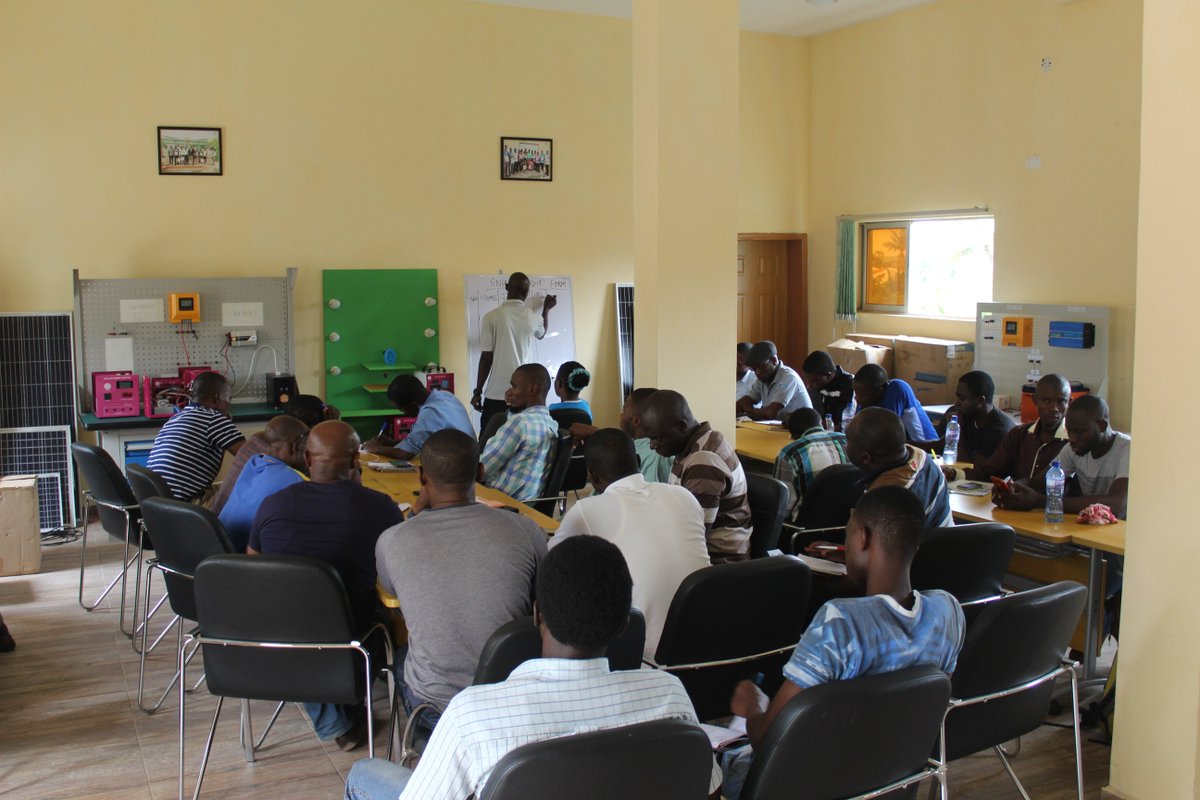 astevengroup's tweet image. Day 4 of ASREA / AEAI SPVI training at ASTEVEN Renewable Energy  Centre. Next Batch 21 May 2018, Registration on going... astevenrea.com  #Astevensolar #AEAI #SolarAcademy #Greengrowtheconomy