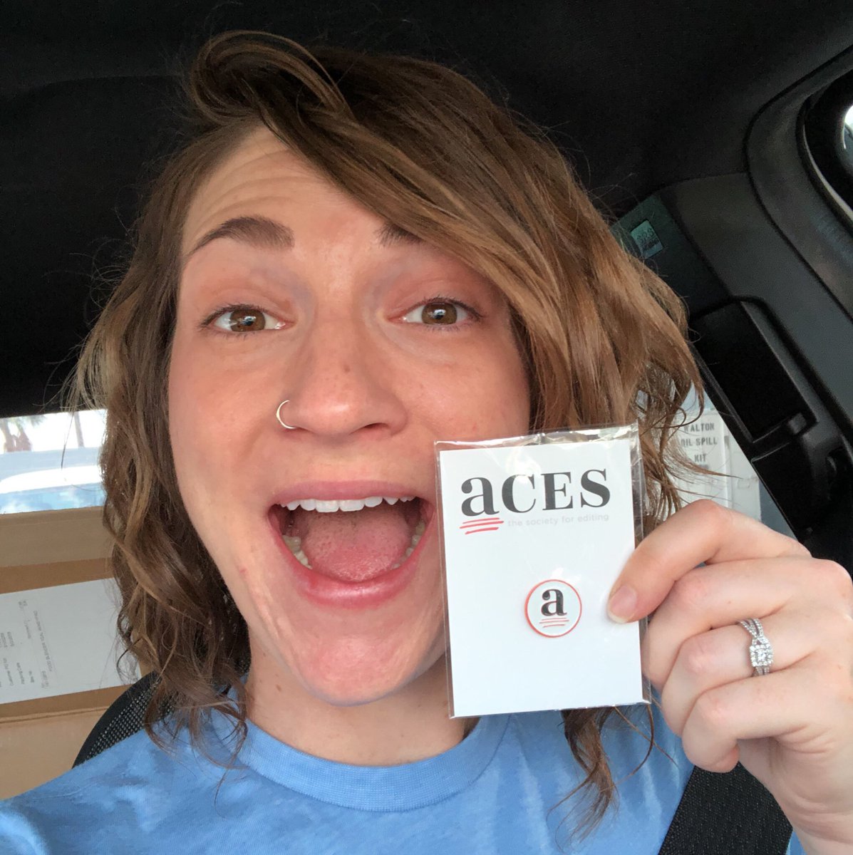 MHBAmador's tweet image. THIS is why #edibuddies are amazing! @mikepope snagged this @copyeditors swag for me from #ACES2018 because I was having some serious FOMO. THANKS MIKE! Think I’ll wear it on my doctoral regalia tonight! 👩🏼‍🎓