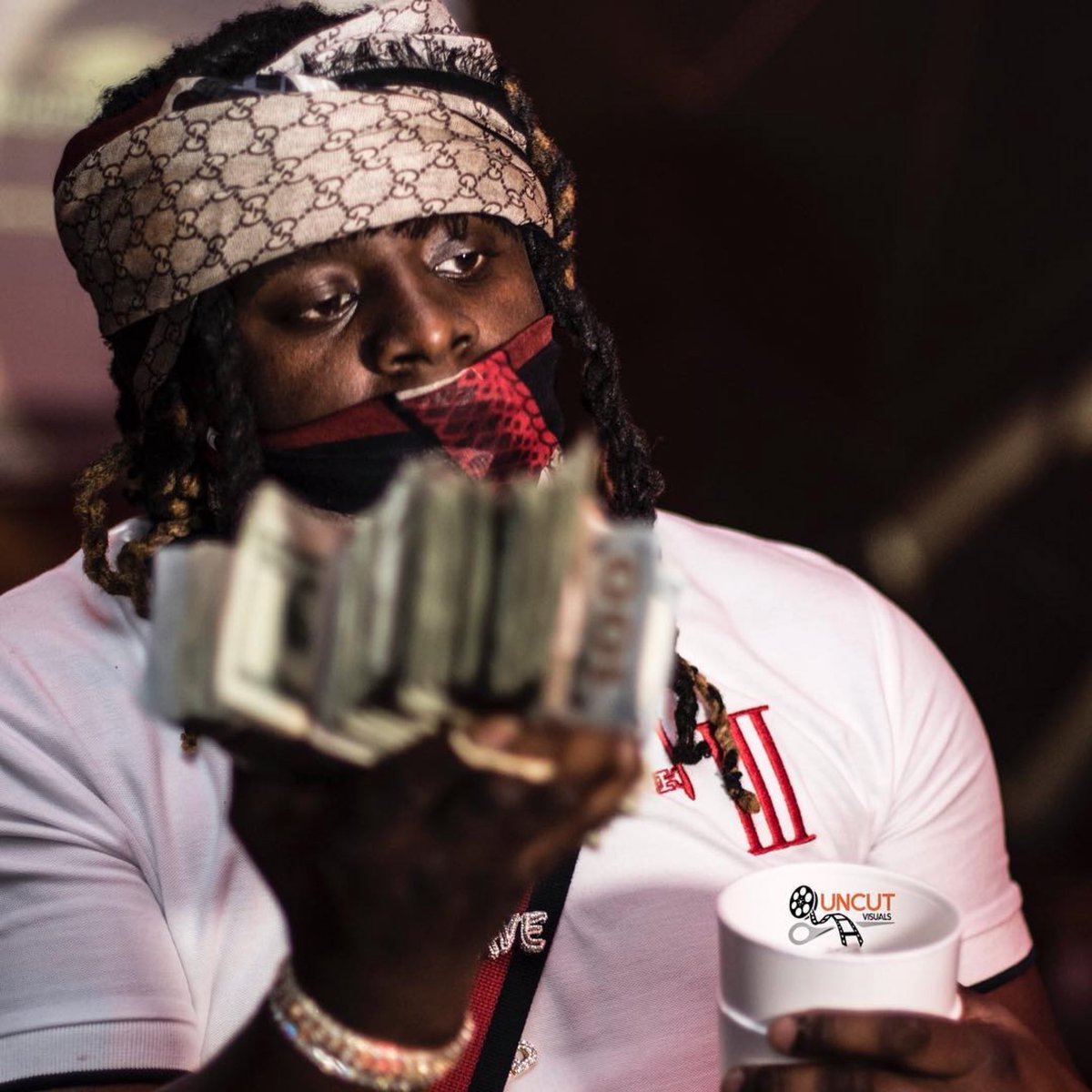 Here You Can Have It 😩#OneHandHighEndShit #TalibanHolly HollyWoodAve 2.0 OUT NOW

1HollywoodYC.com