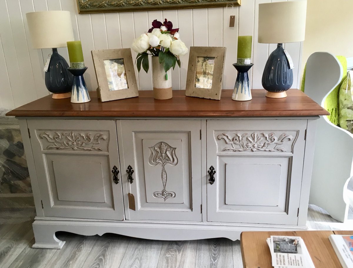 nickyjfurniture's tweet photo. Latest Sideboard to grace the SMALL Corbridge shop. #artsandcrafts #mahogany ##softgrey #chalkpaint #Corbridge #northumberland #recycle #revamp #savetheplanet #NoPlastic https://t.co/FuER4Xzmln