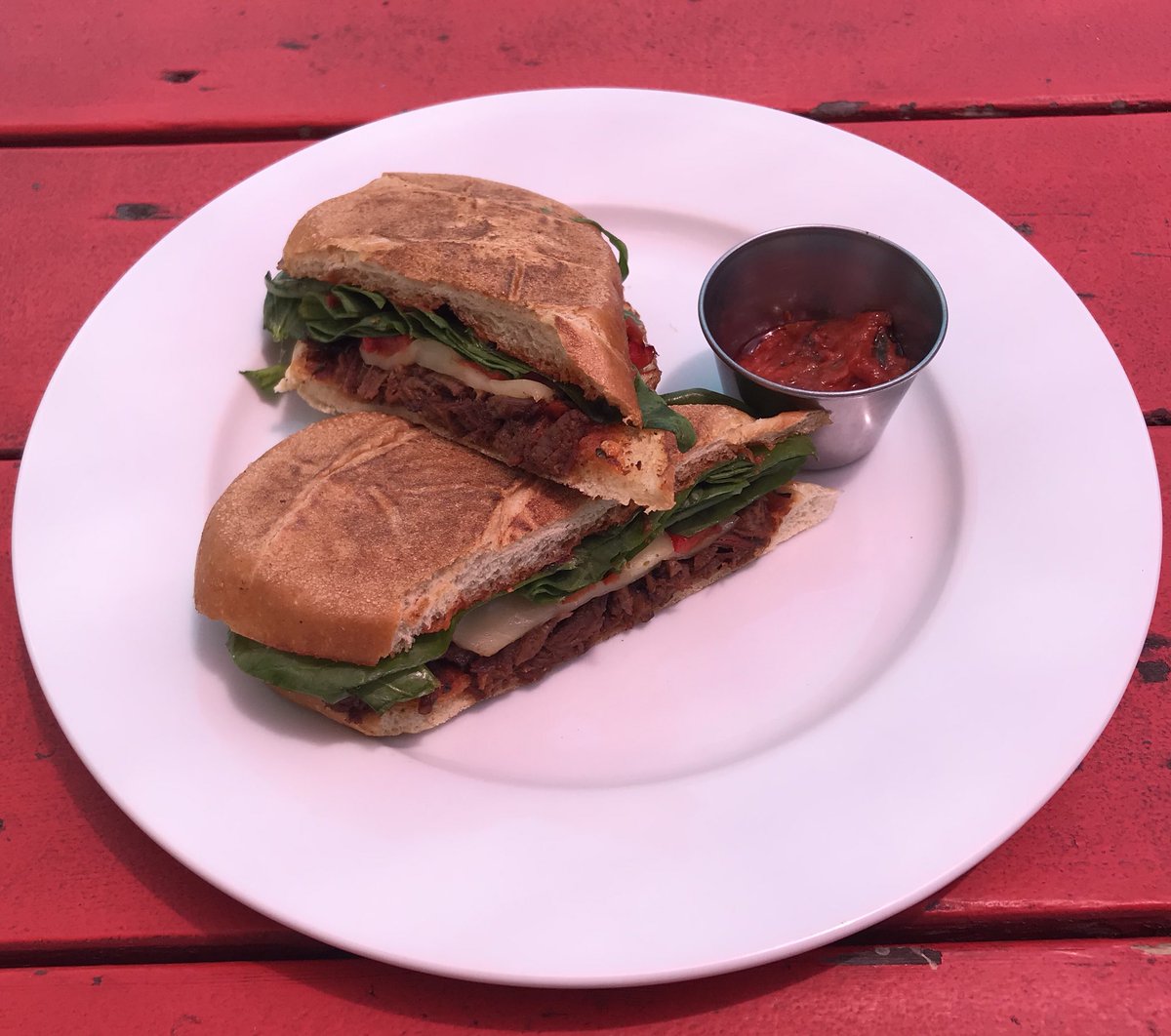 whipin's tweet photo. Testing out these bad boys today! Roasted Beef Sammie and Veggie Wrap #newmenudrop @whipin https://t.co/qWfKKvtkWj