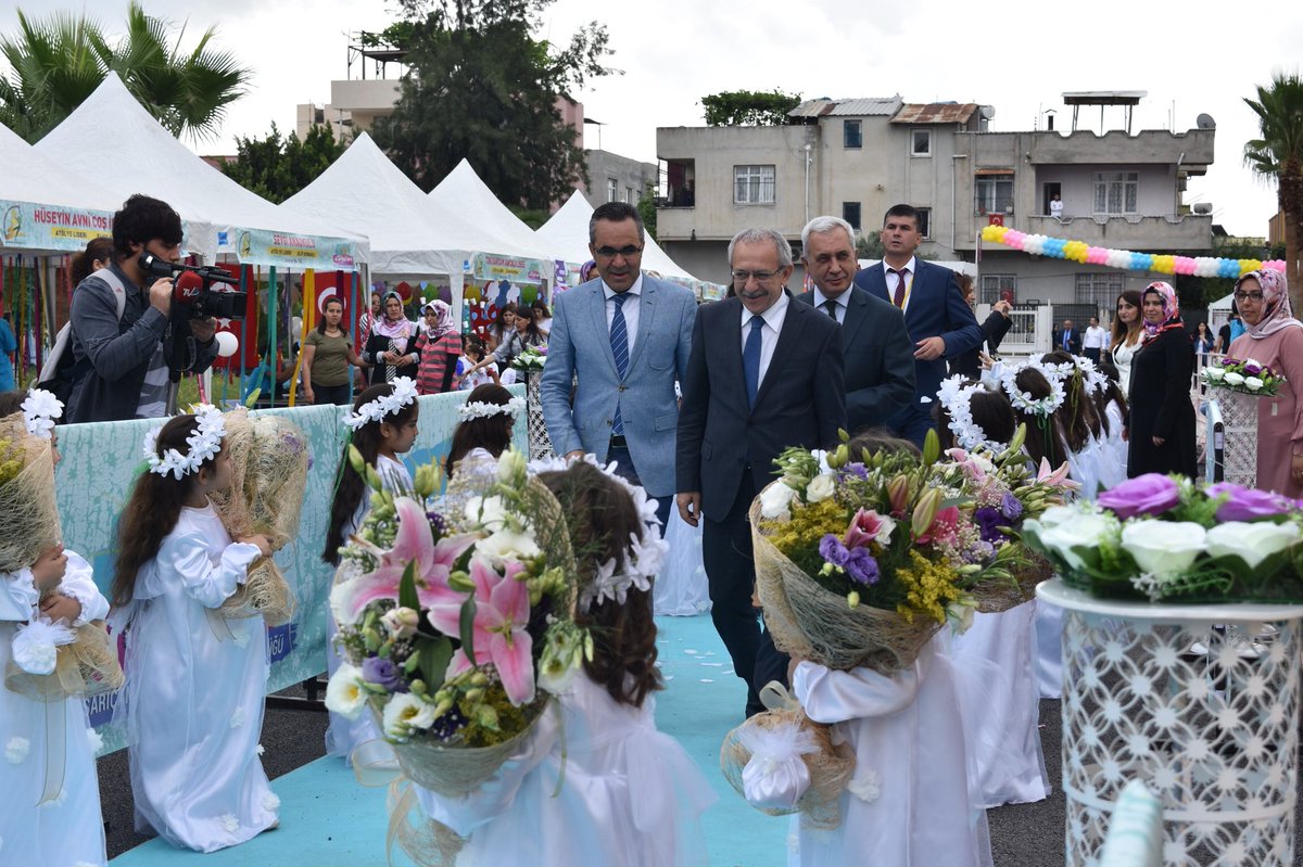 Recep_Guzelel's tweet photo. @Yusuf__Tekin
@TCAdanaValiligi
@aebilgili
@altinsoy45
@turanakpinar
@seyhan_celik001
@AdanaMem
@tcmeb
@trtcocuk
@AdanaMem
@mehmeta53569834
@hayatikoca1
@Eminezd78647086
@zubeydecomert
@Sonercatal33
#Sarıçam
#çocukolsam
#OyunAtölyeleri https://t.co/b1eo15olV7