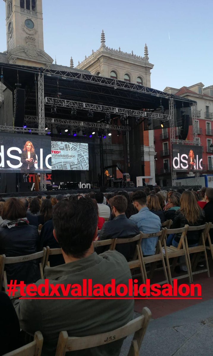 vibotsara's tweet photo. Un gusto escuchar de nuevo a  @Belen_Viloria .. hoy en este formato especial de @TEDxValladolid Salón en nuestra bonita plaza Mayor https://t.co/OTmIP6IYMb