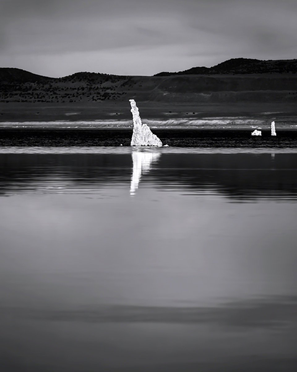 itsDuber's tweet photo. Today is the preparation for tomorrow and all that follow. #Monolake #ThursdayMotivation #ThursdayThoughts #Rarenature #uniquelakes #travel https://t.co/ZNrwk0nVRL
