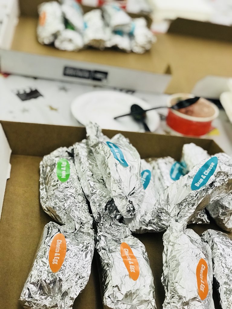 NatahiaDawkins's tweet photo. HMS Breakfast Tacos 
Thank You Mrs. Phillips 
#HMSPTA for supporting Humble Middle School.
#TeacherAppreciationDay
@sky43400 
@HumbleISD_HMS https://t.co/fhA9wts3Lt