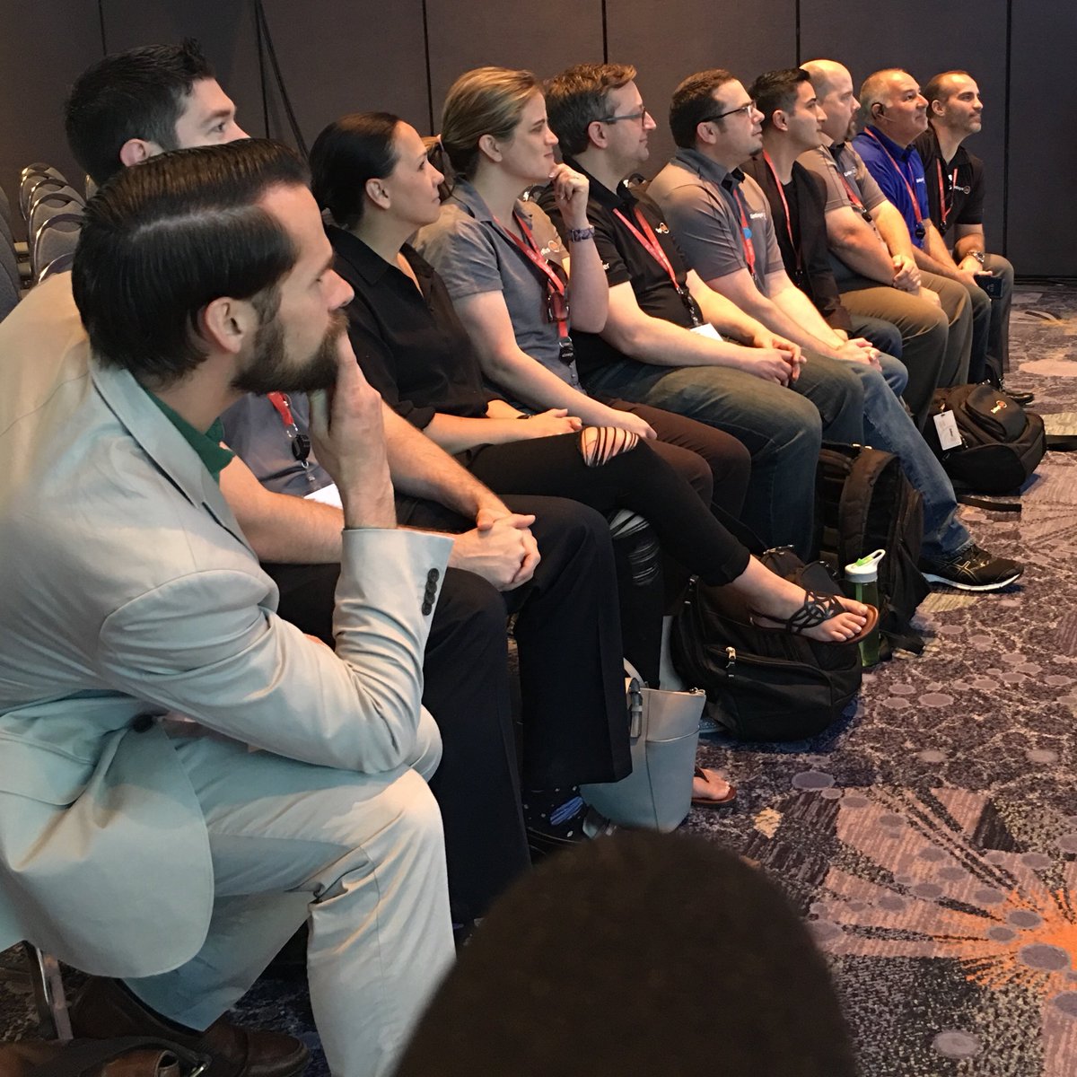 youngtech's tweet photo. The @Entisys360 team representing in style, supporting @troy_couch while he presents at #CitrixSynergy #SYN106: Hybrid Cloud! https://t.co/bGA8Zft4pj