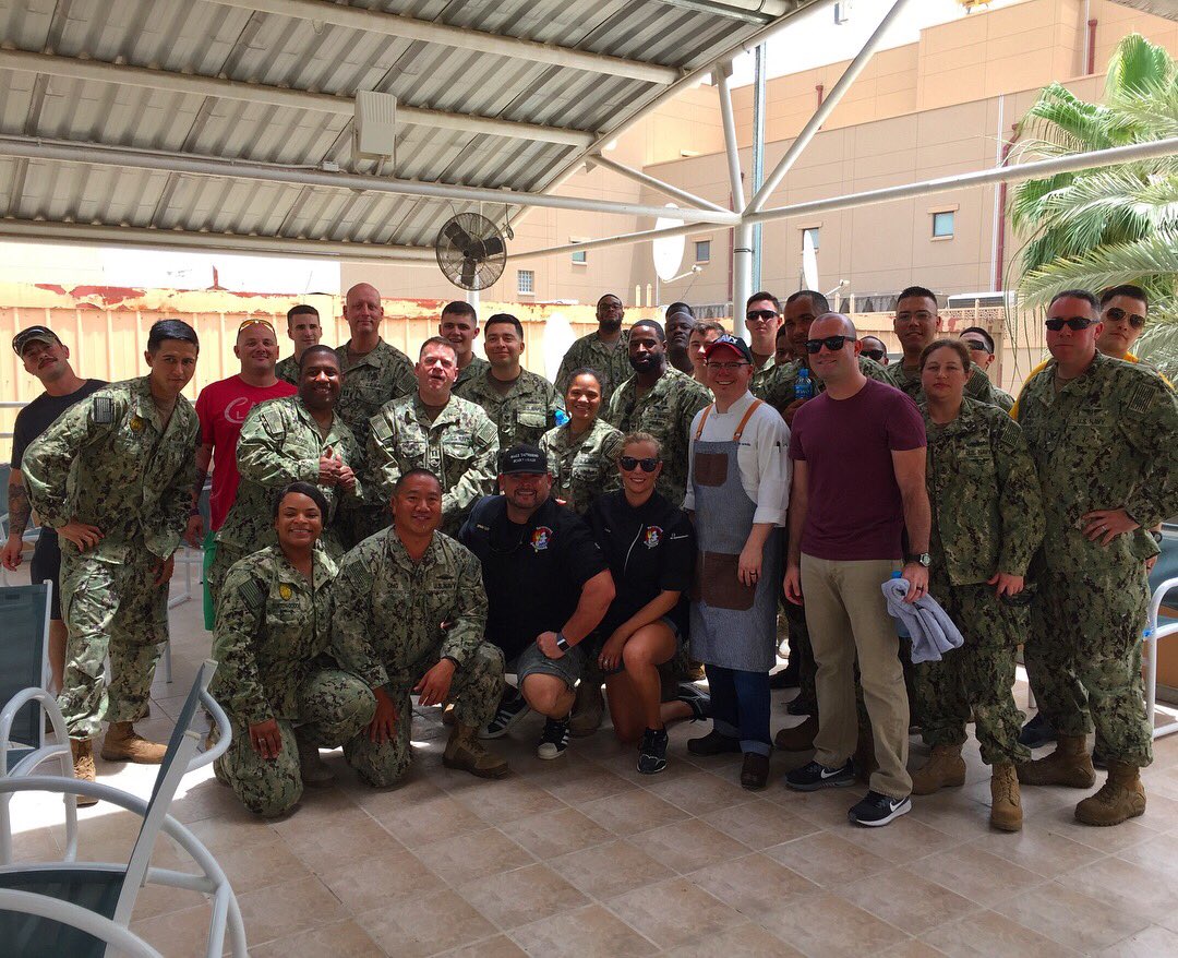 LinkieMarais's tweet photo. So honored to “serve those who serve us!” - John Conley @johnnybrava69
#messlords #navyentertainment #MWR #forkfulloffreedom #navy #army #marines #airforce #coastguard #nationalguard #middleeast #usa
@navyentertainment @messlords @chefjimsmith @chefbriduff @paninipete https://t.co/mWYdn6Qt7j
