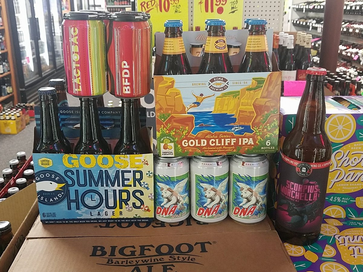 bluemaxbeers's tweet photo. Newbeerians: Fair State Sour Sampler 4pk with Läctobäc &amp; BFDP,  Toppling Goliath Scorpious Morchella,  Goose Island Summer Hours, Mankato DNA Apple Ale, Kona Gold  Cliff IPA are all in. https://t.co/PnjjNT66aB