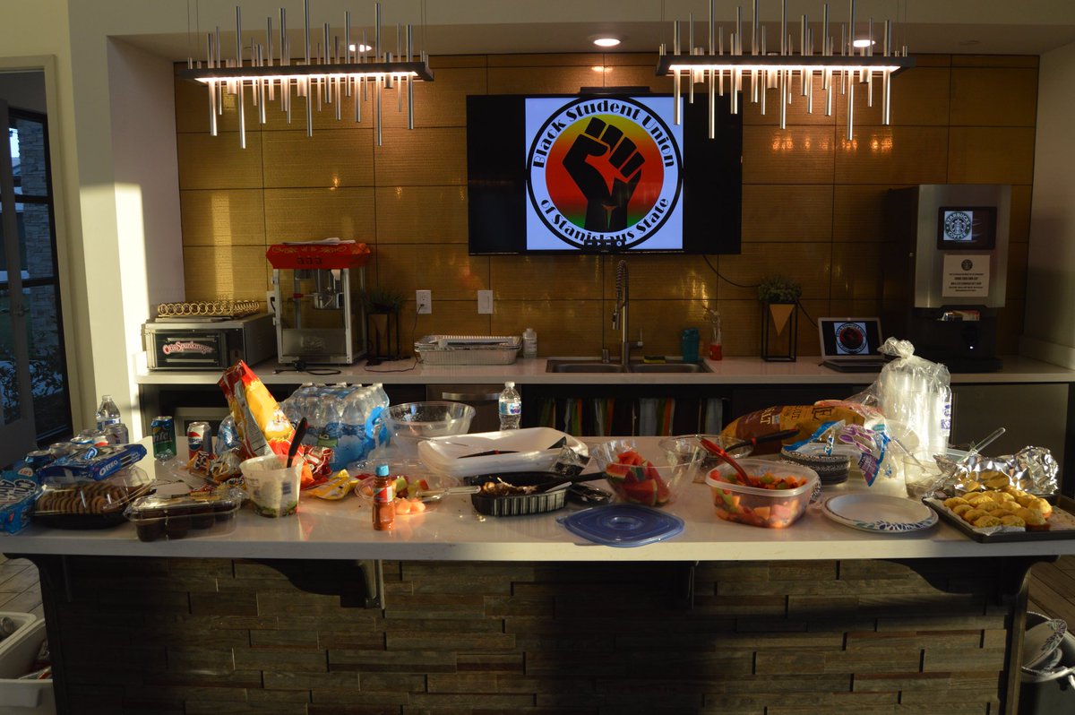 stanstatebsu's tweet image. That’s a wrap! S/O to everyone who came to our end of the year pj potluck. Also congrats to our graduating seniors, winners of the superlatives and our new E-Board! Can’t wait until next semester✊🏿 #blackexcellence #stanstatebsu #uniteupliftuprise