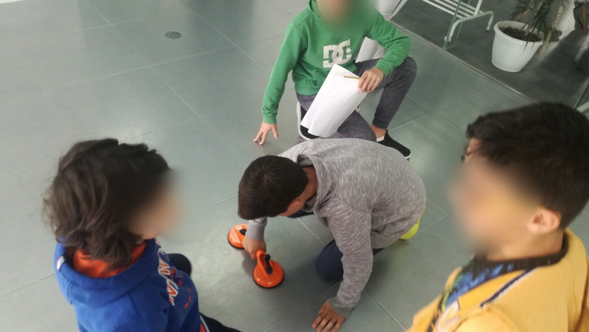 MoisLlorente's tweet photo. Comenzando mi proyecto final de #funciones y #geometría con 1° de ESO en mates. Retos, enigmas, cálculos, #breakoutedus y pistas escondidas bajo las baldosas! Lo compartiré cuando estén todos los materiales elaborados. De momento, ¡a disfrutarlo con mis alumnos! https://t.co/ImPxyY5Uz6