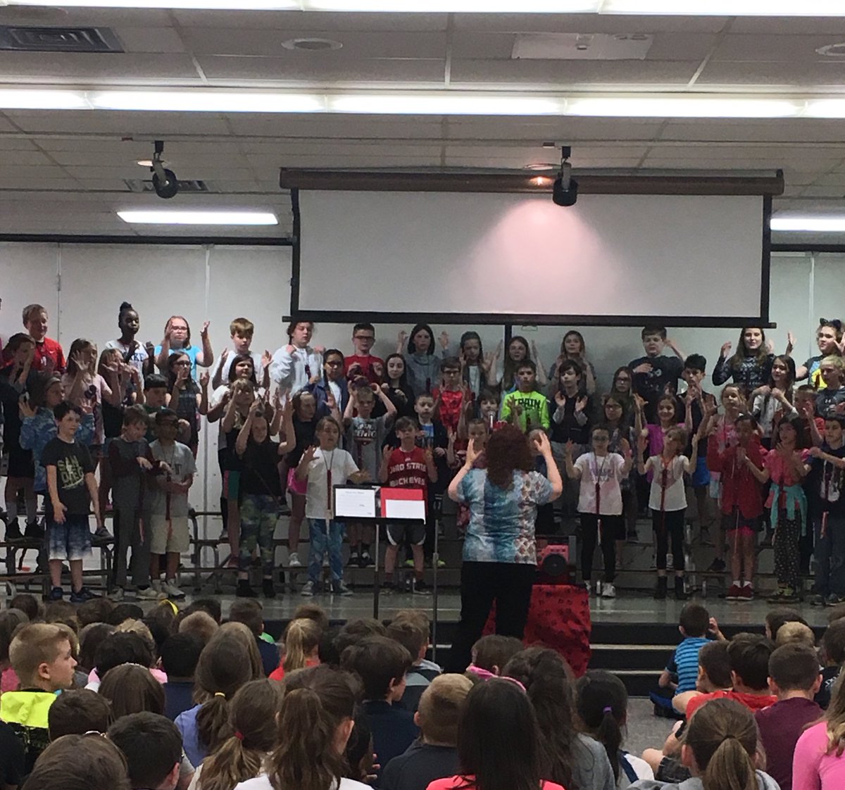 4th grade concert at Orchard. #onceacard. <a href="/Orch_Hollow_PTA/">Orchard Hollow PTA</a>