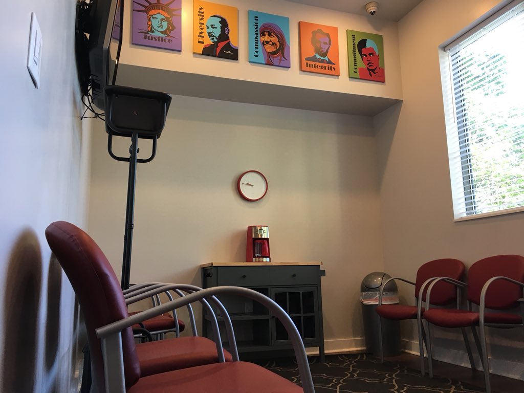 GregFischerLou's tweet photo. Congratulations to @voamid on the opening of its new addiction recovery center in Old Louisville. This extends VOA’s nationally-recognized model for providing life-changing addiction recovery services to pregnant and parenting moms. Great job! https://t.co/qrRj7VamTn