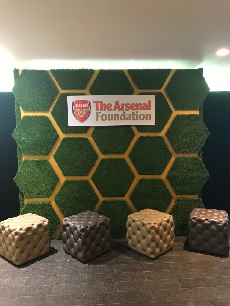 ArsenalEvents's tweet photo. Setup is almost complete and it looks amazing! #AFCFoundationBall https://t.co/EICcWKbKIG