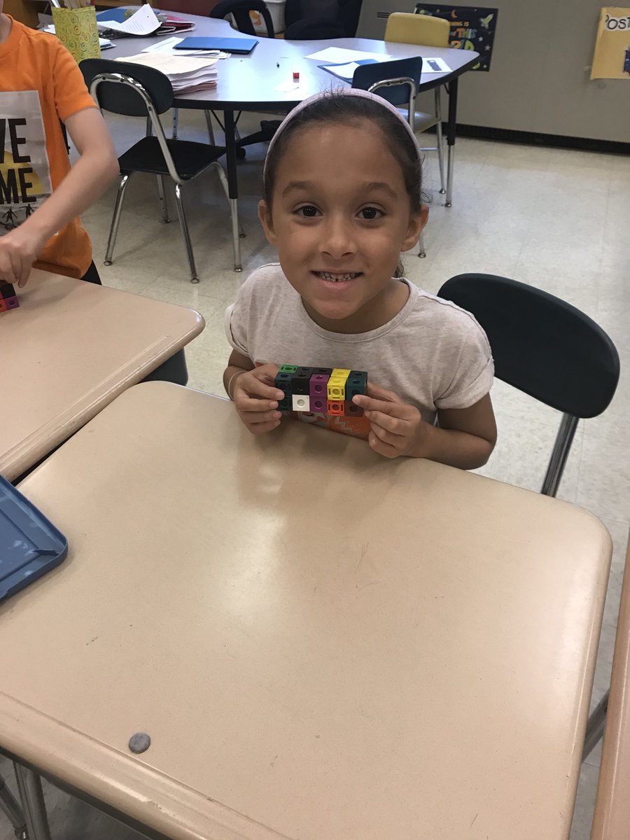 richtersrockets's tweet photo. Building a rectangular prism with a limited number of cubes proved to be harder than it looked! #geometryrocks #rocketfun @McAnnultyMagic https://t.co/pvoDOFKCnl