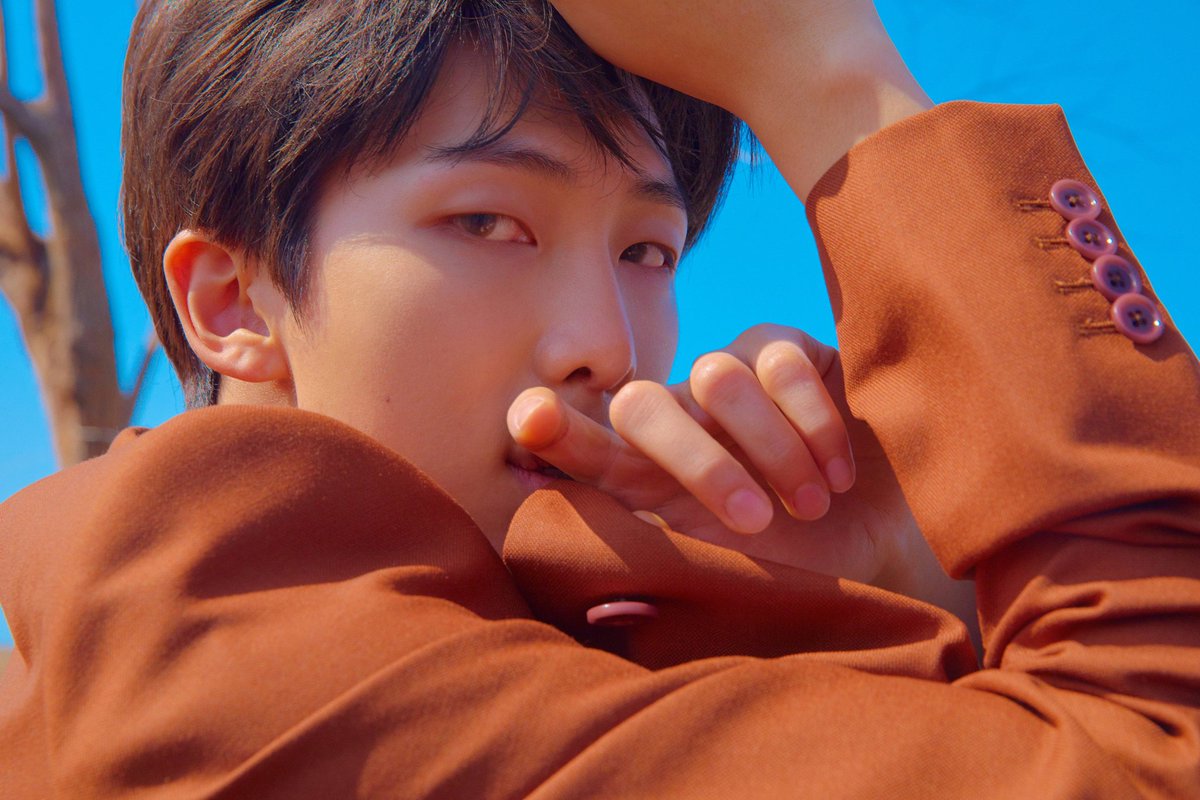 namseokpics's tweet photo. THE TWO MOST BEAUTIFUL PEOPLE IN THE WORLD 
#LOVE_YOURSELF_轉_Tear #LOVE_YOURSELF https://t.co/oMWWEl9R0N