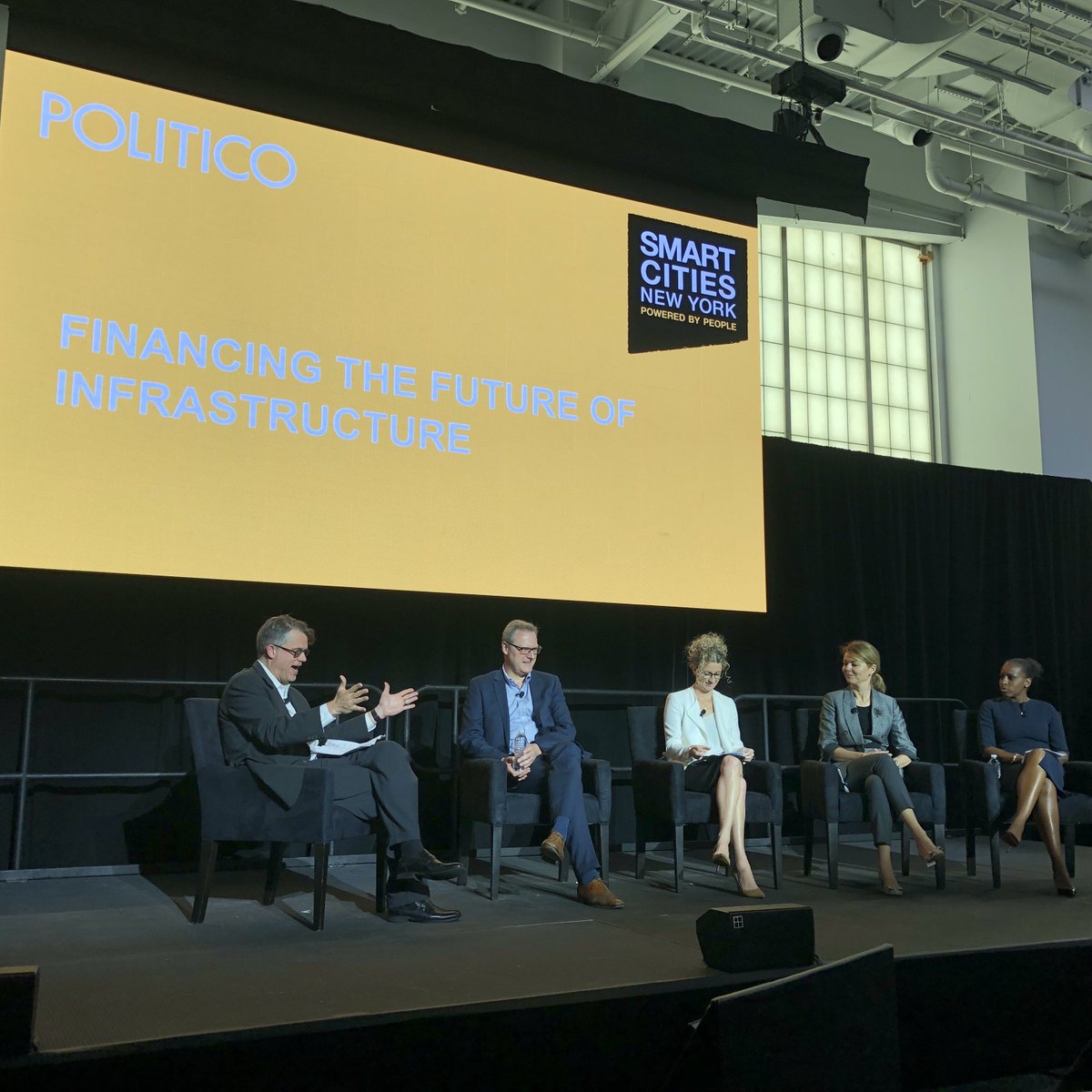 urbint's tweet image. $1.8T #infrastructure funding gap in the US til 2025. By 2040, that gap will more than double to $3.8T. Potential for public-private partnerships. #aginginfrastructure #fundinggap #SCNY2018 @SmartCitiesNY #smartcities