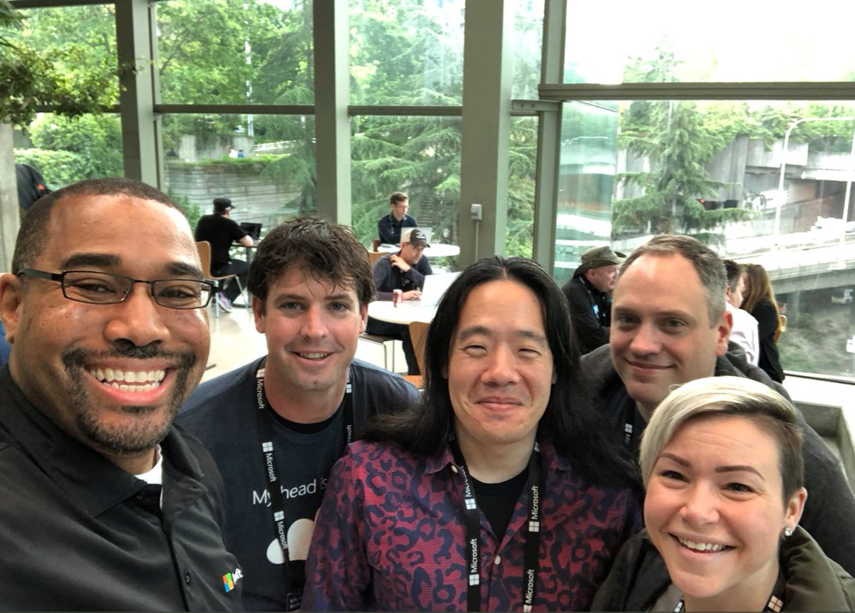 AbelSquidHead's tweet image. What an amazing conference #MSBuild2018. Thank you so much to all the attendees. It was AMAZING meeting so many of you and talking to you peeps. Much love from #LoECDA! #TheRockstar #Blackshirt #NoClickyClicky #ILoveBurgerKing #IWillPowershellYouToSubmission