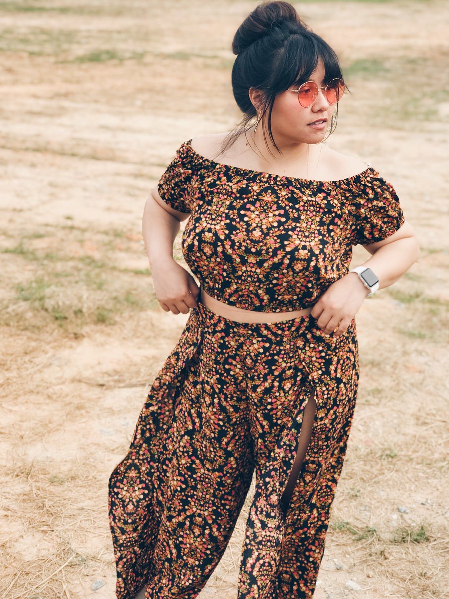 Happy Birthday to my most beautiful! I love you so much! •
•
•
•
•
#happybirthday #birthdaygirl #celebrate #beautiful #beachday #florida #togetherforever #olderbutwiser