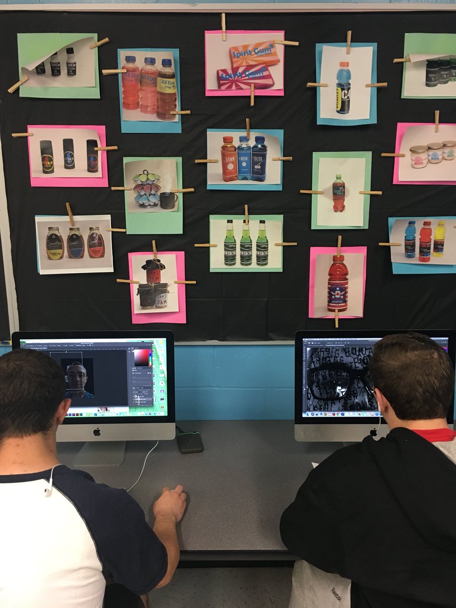 MHSNgraphics's tweet photo. Fusing a little #art #typography and #technology together today to compose #typographyselfportraits @AdobeStudents #GraphicDesign #WordsAsArt #DesignThinking https://t.co/nIkhL62RNn