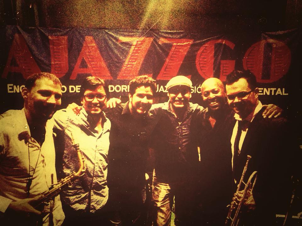 Manteca_Blue's tweet photo. #TBT Gratos recuerdos de nuestra participación en Ajazzgo Cali 2014 🎹🎷
#mantecablue https://t.co/IhtbqXbGAS