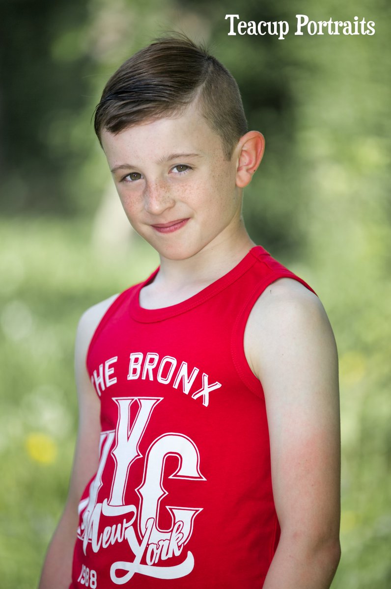 TeacupPortraits's tweet photo. A great day at a photo shoot in the sun! This handsome young man felt right at home in front of the camera! 

#wonderfulwhitby #yorkshireis
@BeeYorkshire @WeAreWhitby @LeedsLively
#sheffieldissuper #doncasterisgreat #Rotherhamiswonderful #wonderfulwakey #UKSmallBiz https://t.co/EaJOpboxpH