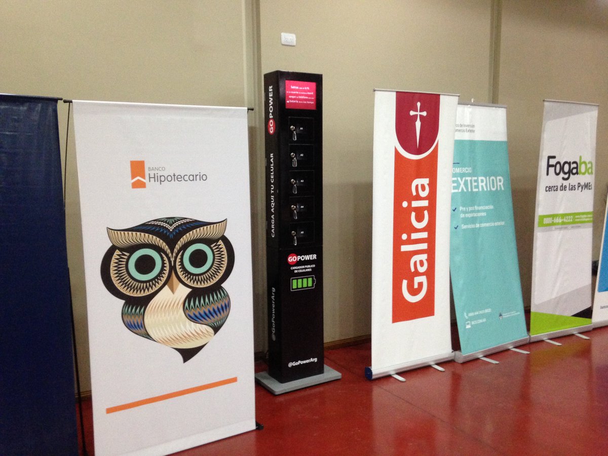 GoPowerArg's tweet photo. Nuestros Cargadores publicos @GoPowerArg con pantalla de LCD y #WiFi
Así mantenemos a las personas conectadas y comunicadas en sus #Eventos https://t.co/U2S4q13owm