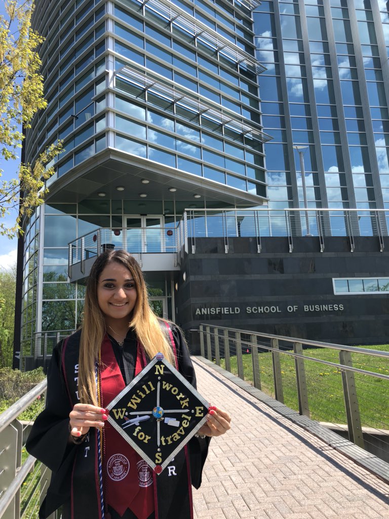 Maralx3's tweet photo. #CapsOffRCNJ https://t.co/2Pa83jDlUV