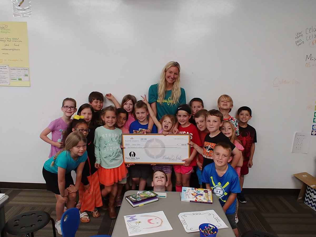 ltylerkc's tweet photo. I receieved a grant for a Phonics program today. Thank you Platte County Education Foundation and Platte Valley Bank!! #PCR3Proud #compasselementary https://t.co/EQJDWNH075