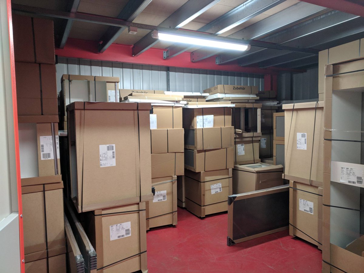 CandMkitchens's tweet photo. Busy morning receiving the first kitchens for @BrickworksCDF @PortabellaUK @Intelle_Con https://t.co/3gDLzWpDL8