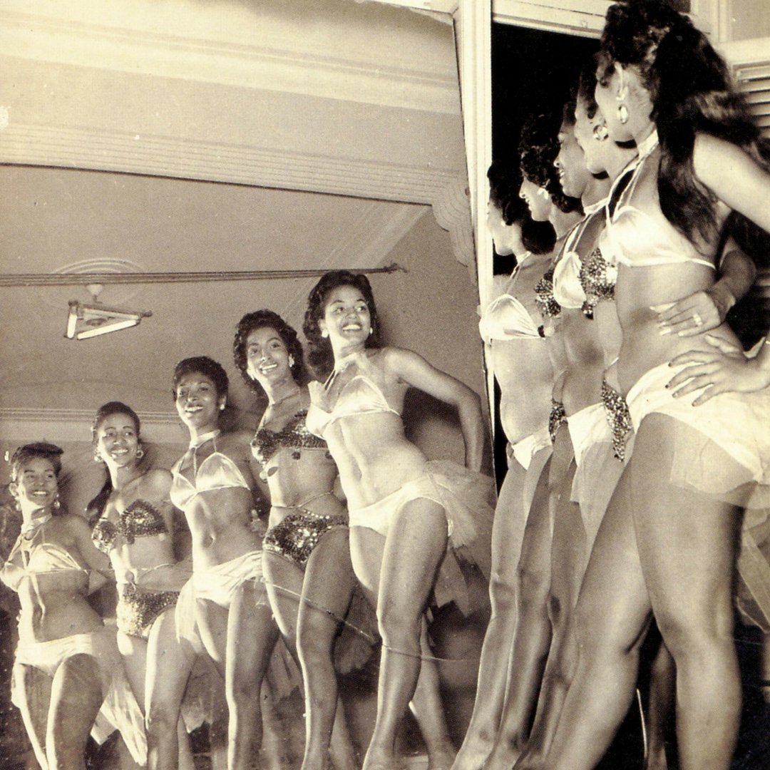 How about those beautiful Tropicana Girls from the 50's #tbt
Young.Urban.Cuban.American
Recommend us to your friends on the <a href="/sirclesapp/">sircles</a>
#yucamiami #cubancuisine #miamibeach #southbeach #cubanfood #latinfood #livemusic #lincolnroad #followforfollow #chef #instafood #foodoftheday