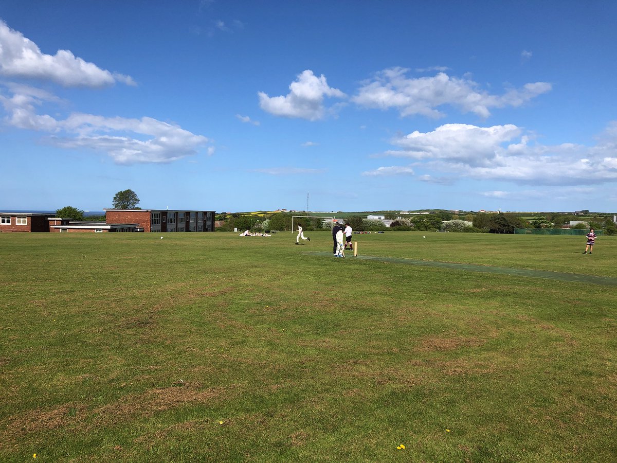 R44wry's tweet photo. Eskdale U13’s v’s Fylinghall in the first game of the season #bowlingbombs #purepace https://t.co/hhzsKs6KEb
