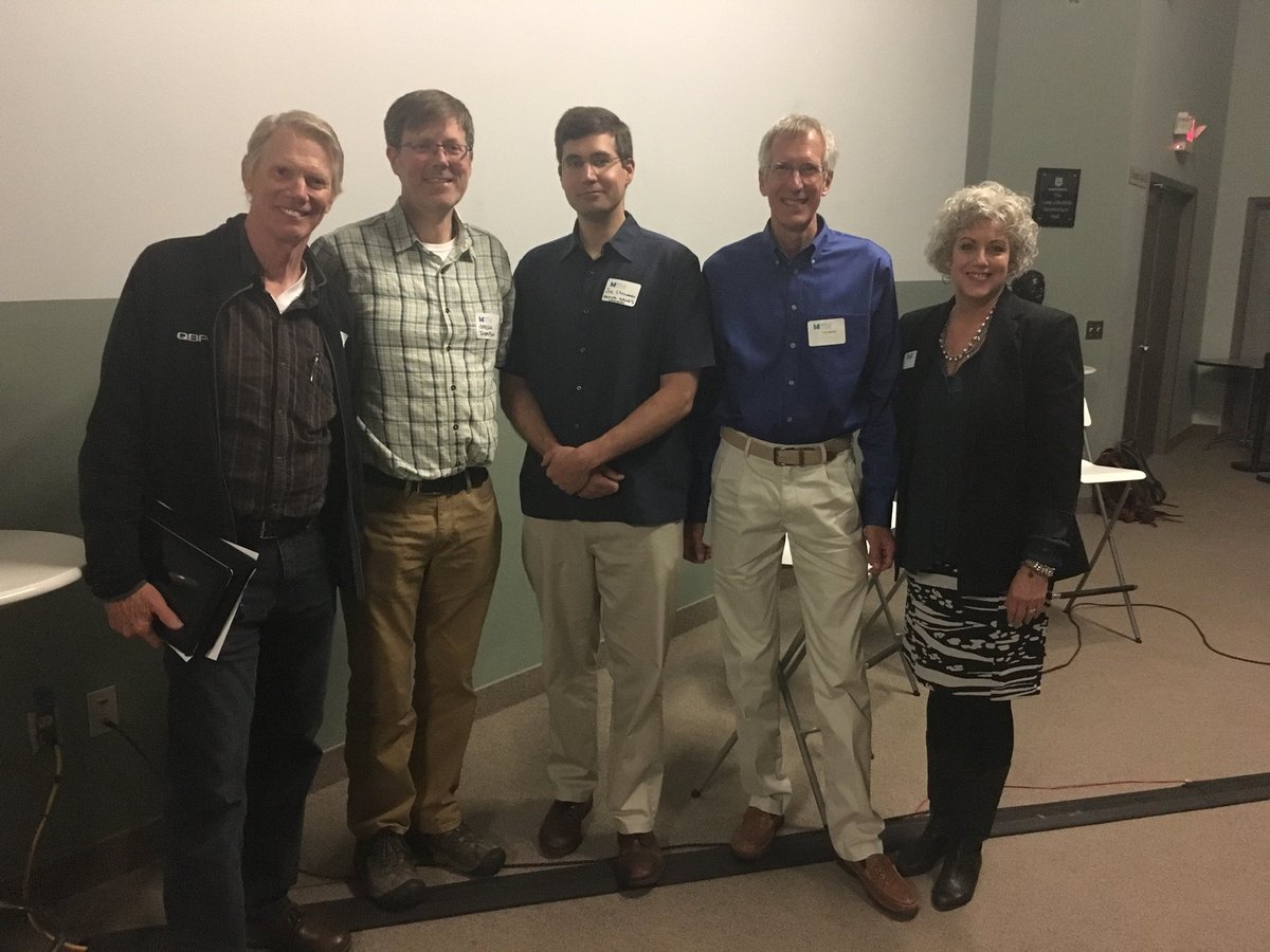 KimmerGHansen's tweet photo. @bloommnchamber Conversation w/ Kim this morning peaked the interest of members thanks to these experts on sustainability for @bloomington_mn - Tim Sandry, Steve Flagg @QualityBike, Joe Strommen, and Gregg Thompson (City of Eagan). Biz community can embrace the steps discussed! https://t.co/larsxDogHf