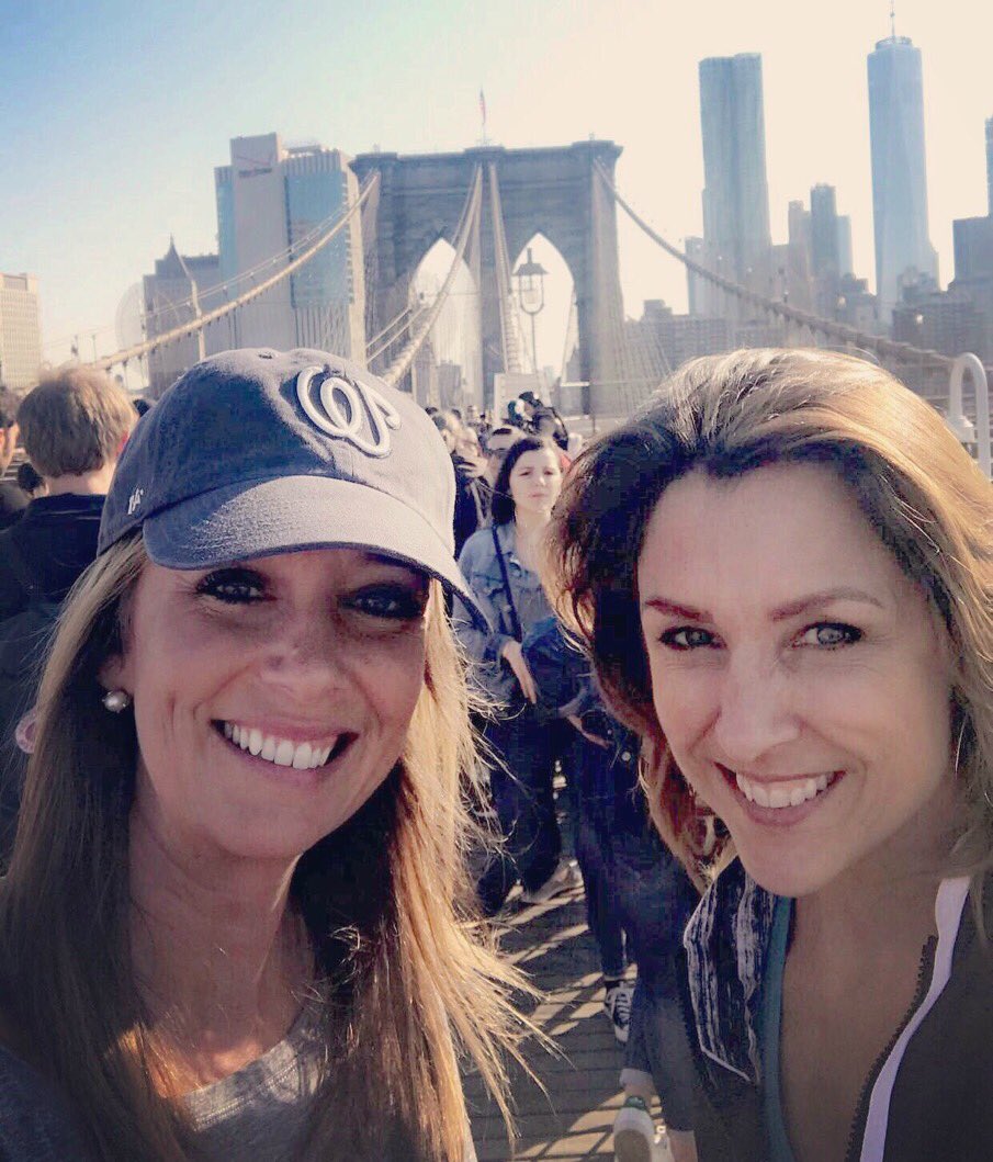 Being full-blown tourists with @FCPDJulie during <a href="/TheIACP/">The IACP</a> 2018 #PIOMidYear. Thank you to <a href="/NYPDnews/">NYPD NEWS</a> for being such incredible hosts. Note to self: Don’t walk in the bike lane on the #BrooklynBridge. #TBT #NoShameInTheSelfieGame