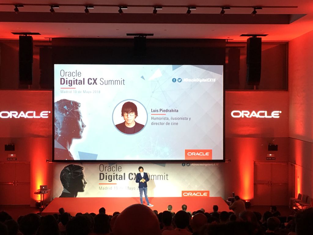 Inigo_Lumbreras's tweet image. Comenzamosss
#OracleDigitalCX18