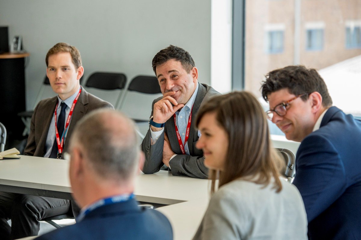 UTCSheffield's tweet photo. It’s been great to host a Northern Powerhouse roundtable event today, led by Juergen Maier, CEO of Siemens UK, discussing education, skills, training and how the North could lead the next industrial revolution! @NP_Partnership @SiemensUKNews @sheffchamber https://t.co/qsUygyM5Cc