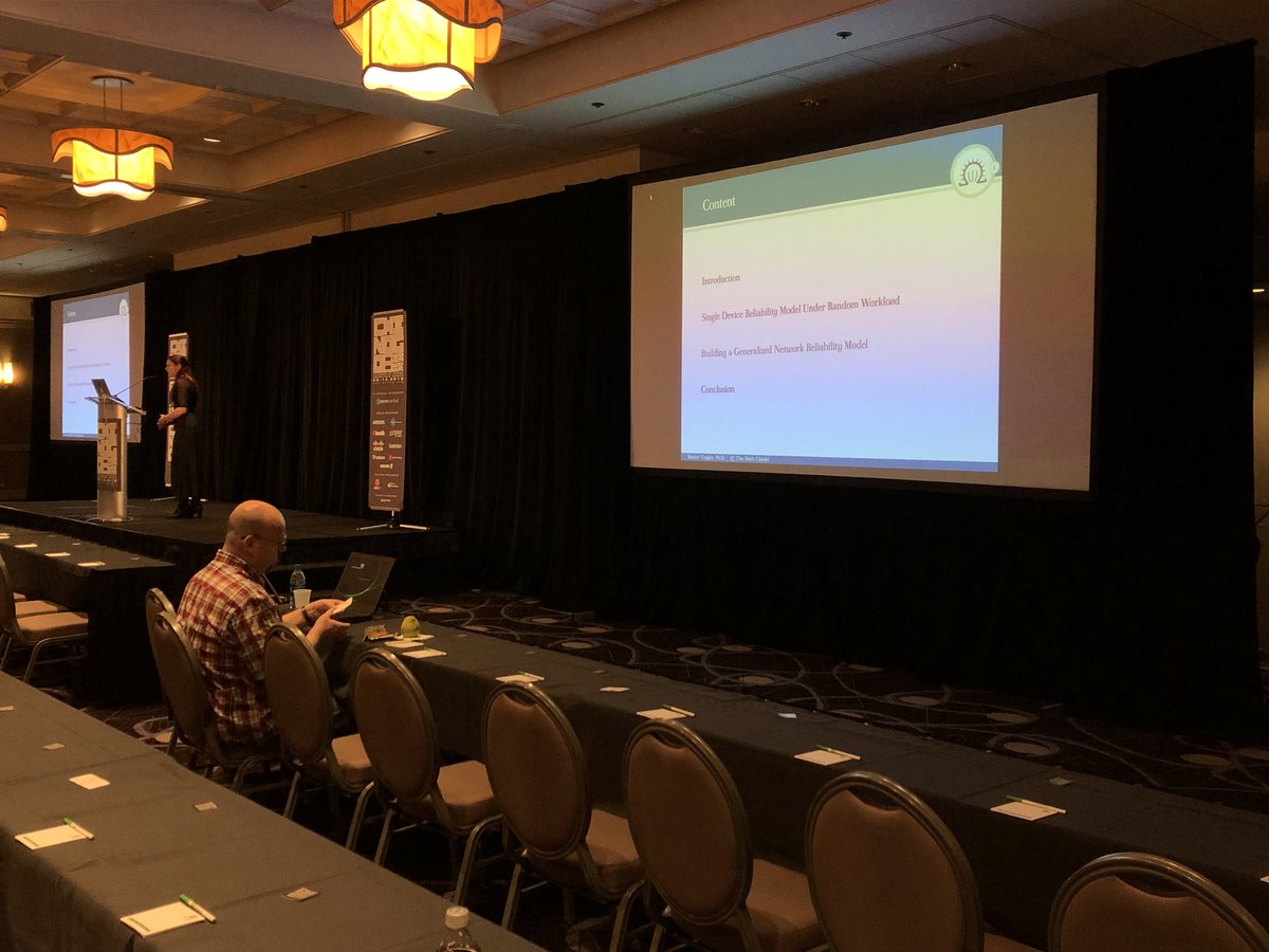 Jason_Gooley's tweet photo. @Mathpocalypse is presenting on the Probability of Network Failure!!! @_CHINOG_ #chinog08 @tomkac_net @VincentCelindro @brianmcgahan https://t.co/PkS0EPNwas