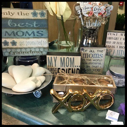 GVFloral's tweet photo. Mother's Day is this SUNDAY!!!! Come in to the shop to find the most unique gifts and arrangements! - https://t.co/9tyxFpKXo5 https://t.co/2iQ8MWEE6Y