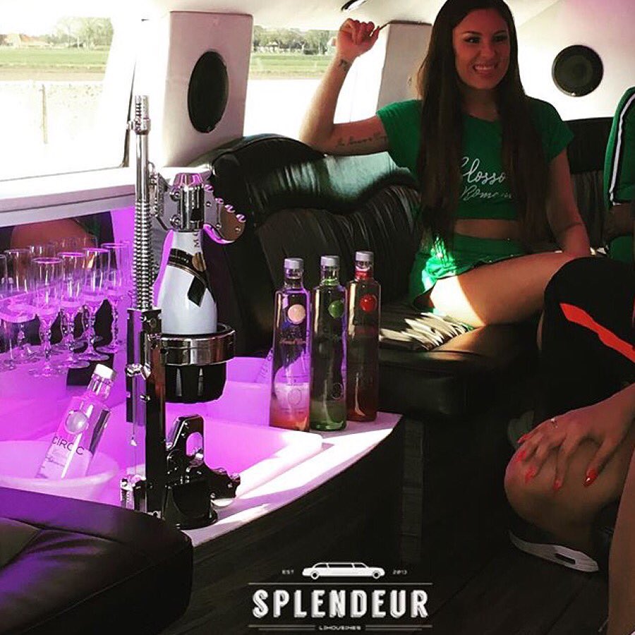 extranightgunnl's tweet photo. Go big or go home! Always big with @splendeur_limousines  and producer @_baksteen #puffyjuice #ciroc #moet #limitededition #limousineservice #limousine #girlsjustwannahavefun https://t.co/pIAdsvjXTL