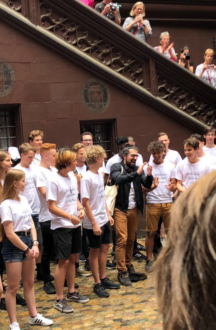masisgozbek's tweet photo. This is how i enjoy the 11th European Festival of Youth Choirs in Basel with wonderful young singers from all over Europe and also South Africa! :) #ejcf #ejcfbasel https://t.co/dmifAf6hM6