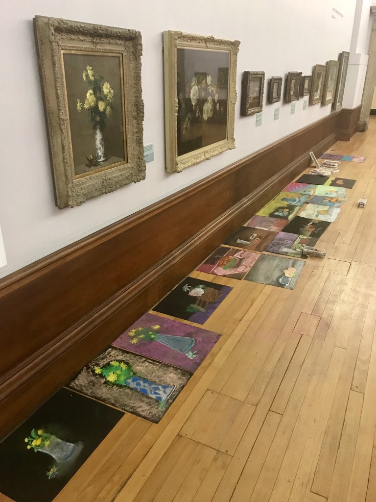 stniniansart's tweet photo. What fantastic chalk pastel drawings! Some of us were so passionately into our work that a lot of the chalk has ended up on our face ... thank goodness for painting shirts! @stninianshigh #kelvingroveartgalleryandmuseum #buddingartists #StillLife #learningthroughdrawing https://t.co/F58XWi9FSr