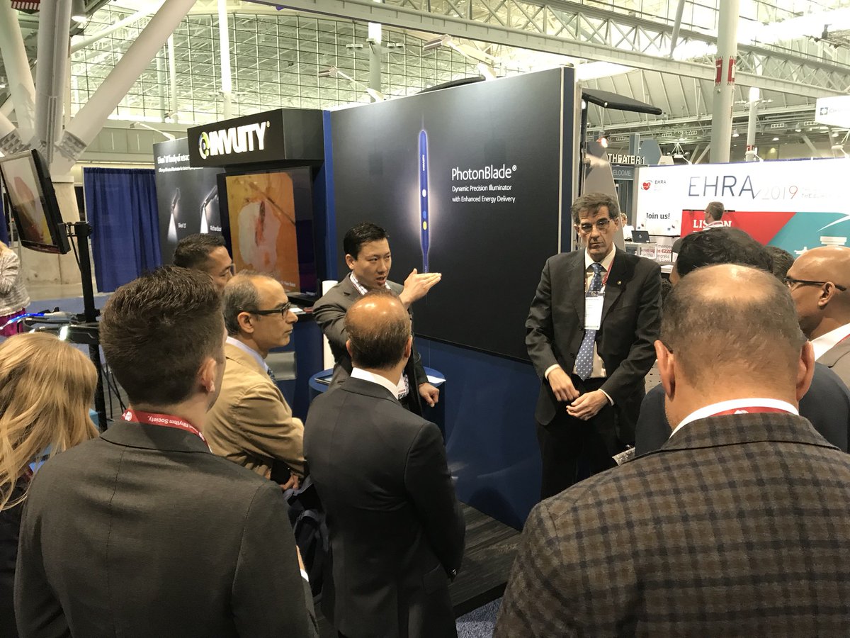 soji_jibowu's tweet photo. Photon Blade at this year’s #HRSummit2018 #PhotonBlade #Invuity @HRSonline https://t.co/LoMdmPMaLG
