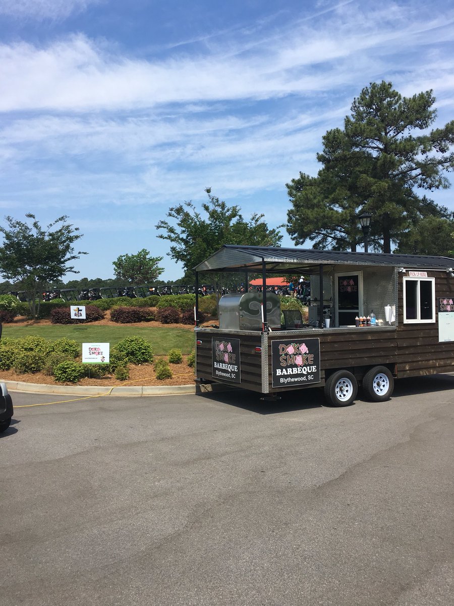 dokosmoke's tweet photo. Got the smoke rolling in Cobblestone this morning! FCA golf tournament! https://t.co/CN4mENHi8s